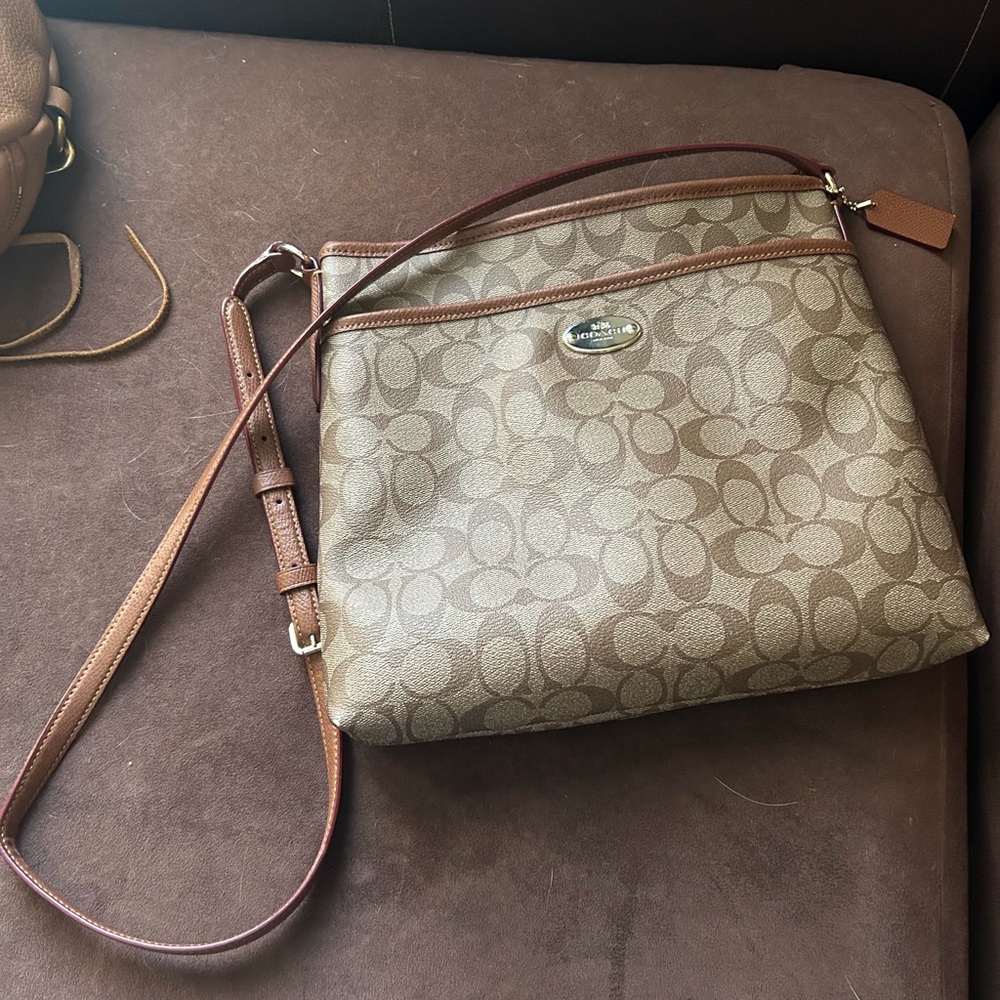 Coach Tan and Brown Signature Crossbody Bag - Picture 1 of 4